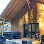 Cosy & Confort De Gamme - Sauna, Spa, Clim 木屋 Anould